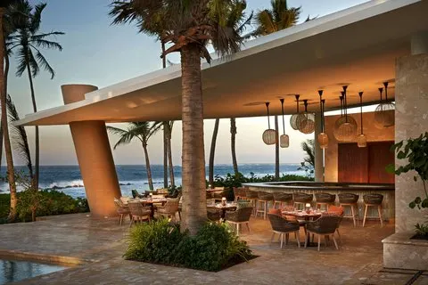 Google owner photo. Attribution: Dorado Beach, a Ritz-Carlton Reserve (https://maps.google.com/maps/contrib/111303996942768511192)