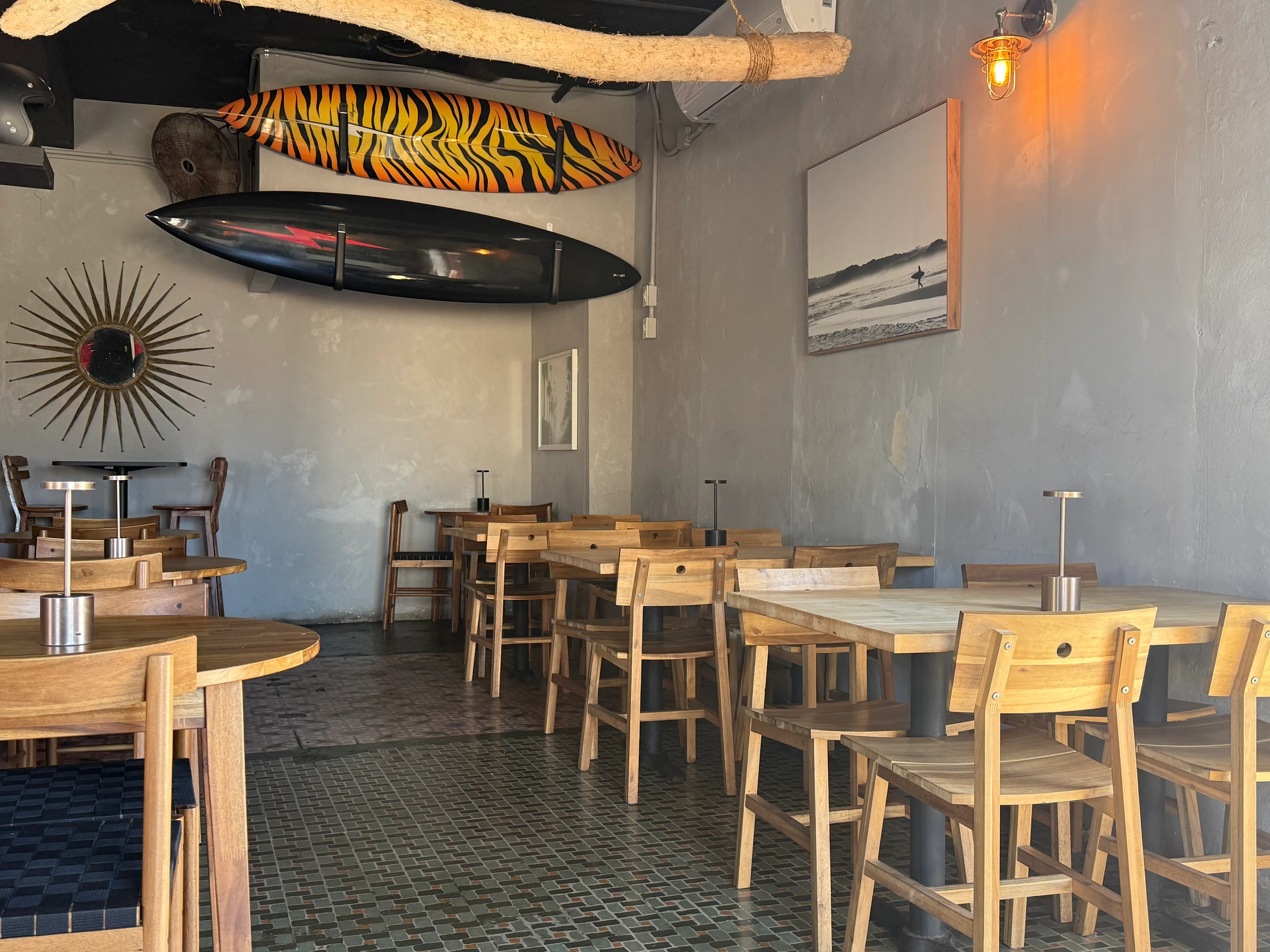 Interior de La Jolla Cuisine