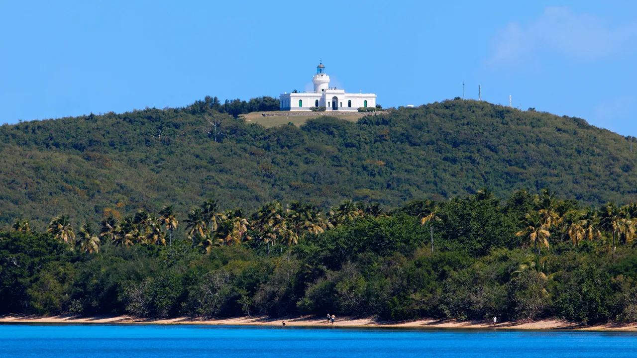 A road trip through Fajardo: beaches and the best food spots, according to a local