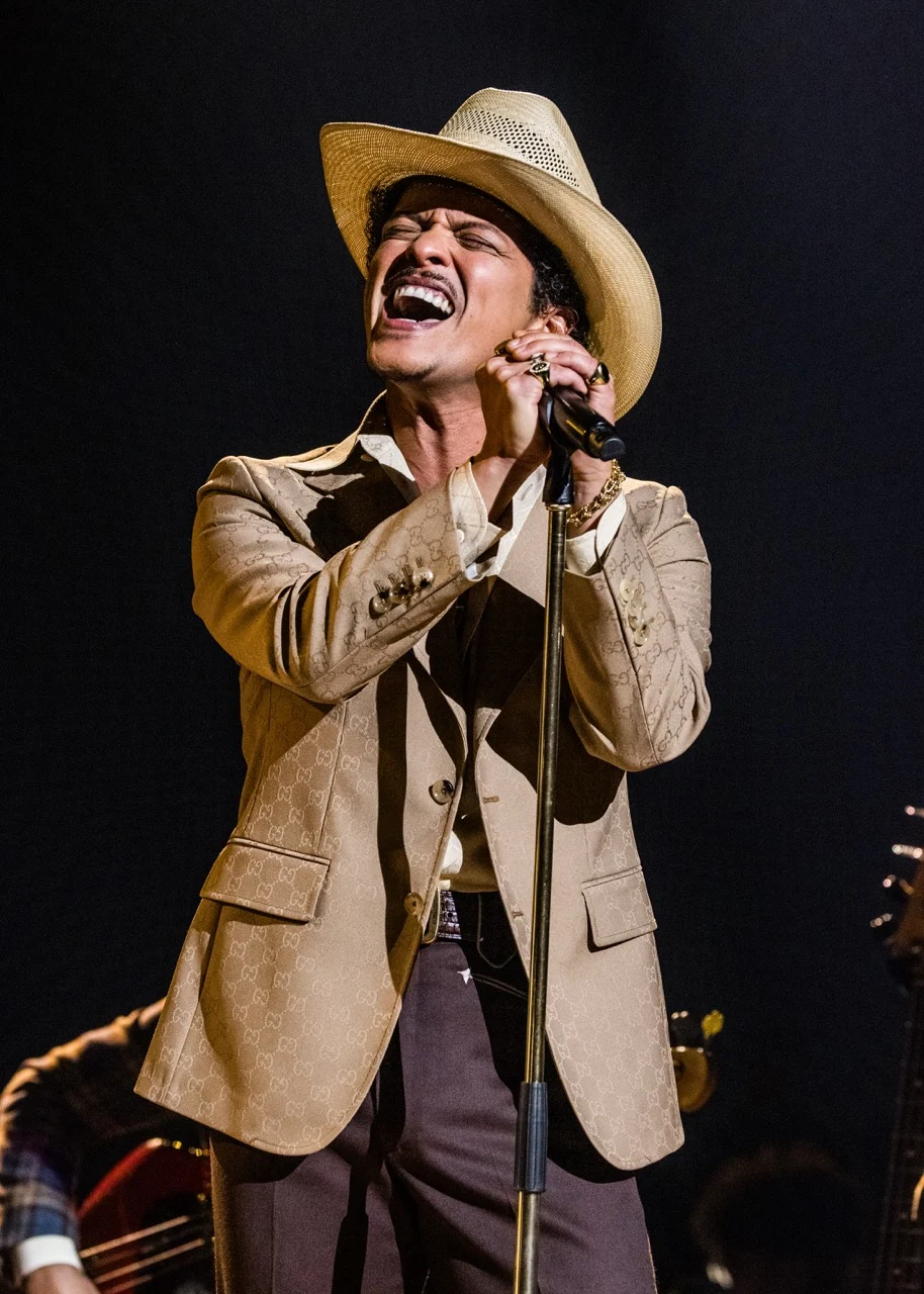 Bruno-Mars-1-Large-1.jpeg