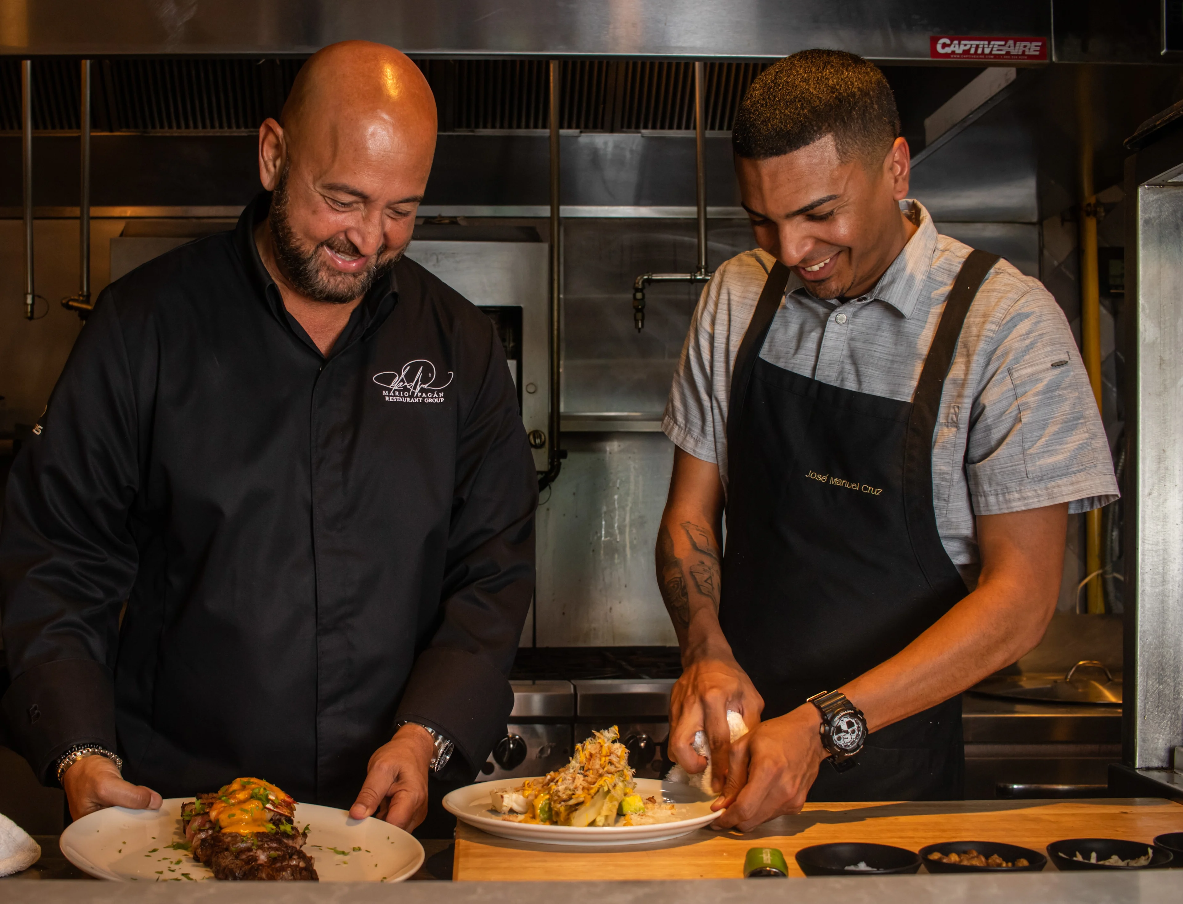 Chefs-Mario-Pagan-y-Jose-Cruz-1.jpg