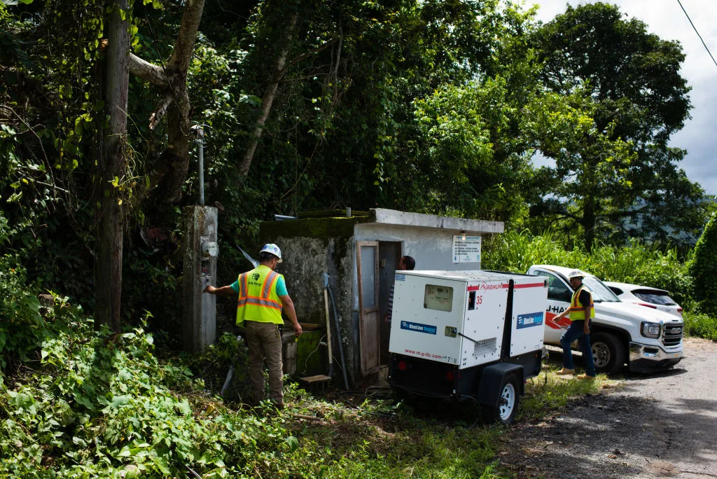 numeros-telefono-emergencias-temporada-huracanes-puerto-rico