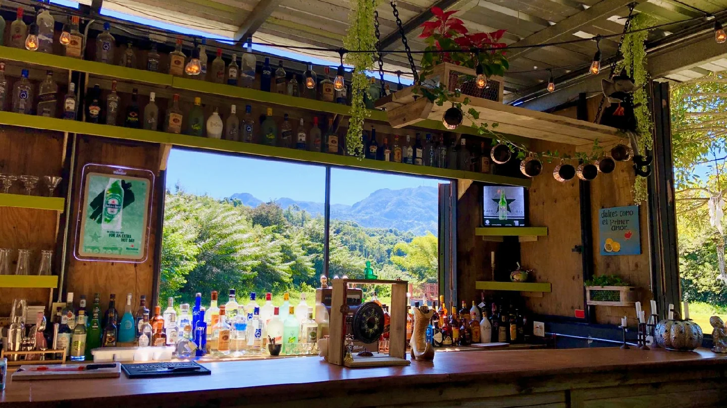 La Bodega De Las Brujas – Jayuya