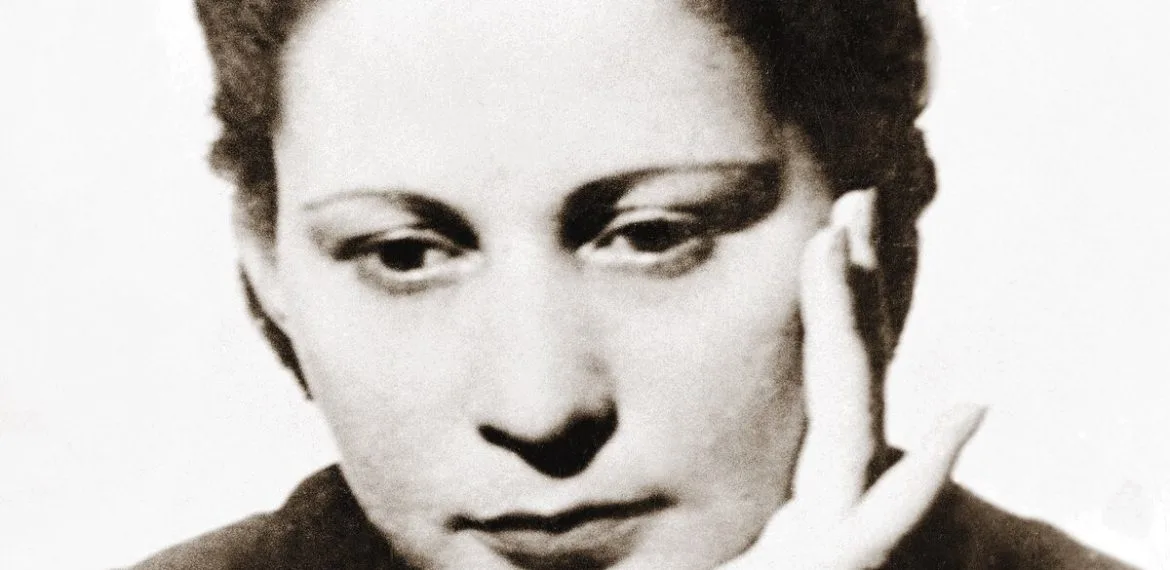 julia-de-burgos-.jpg