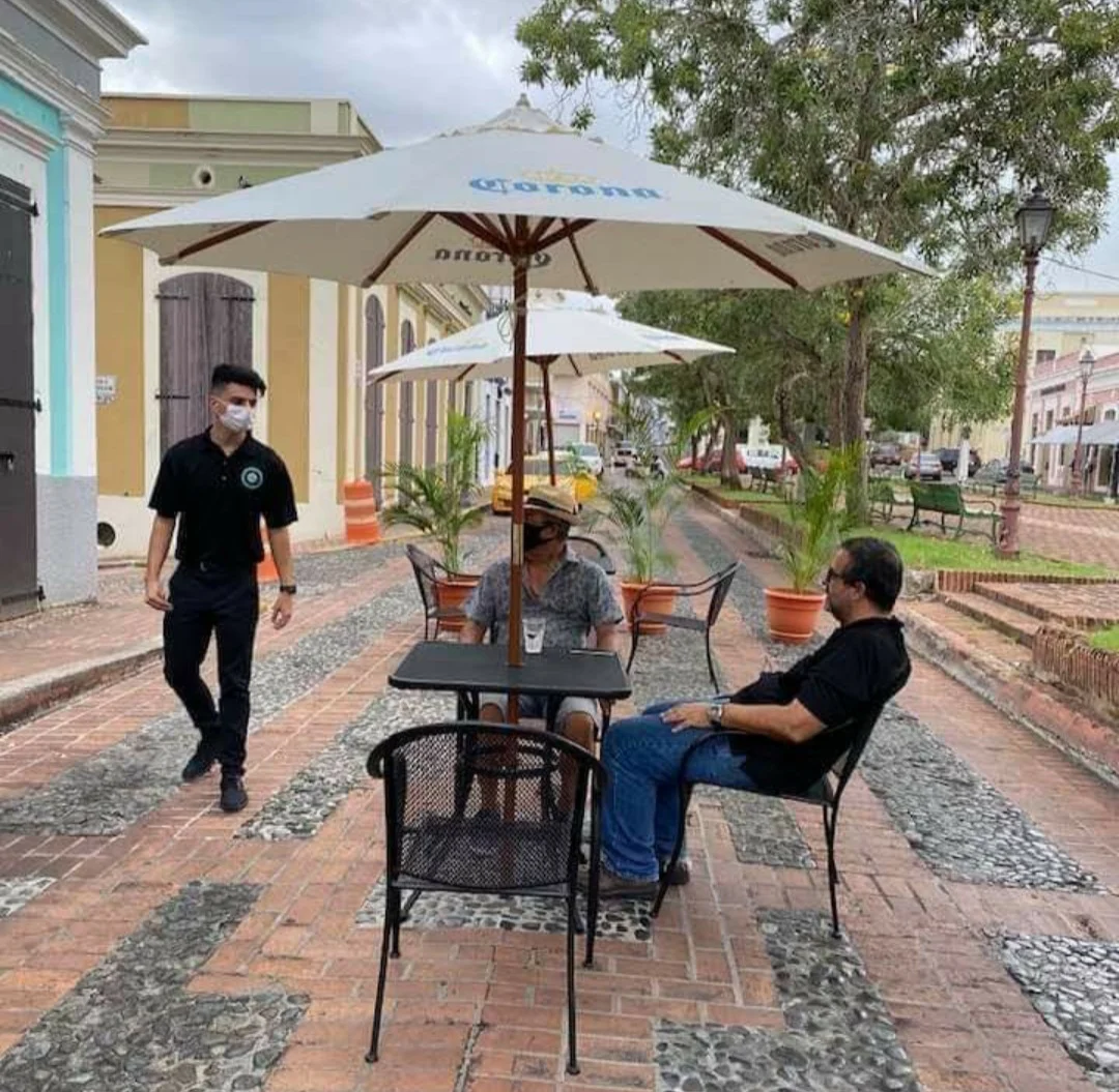 Google owner photo. Attribution: Pórticos 1606 (https://maps.google.com/maps/contrib/109477005789882197967)