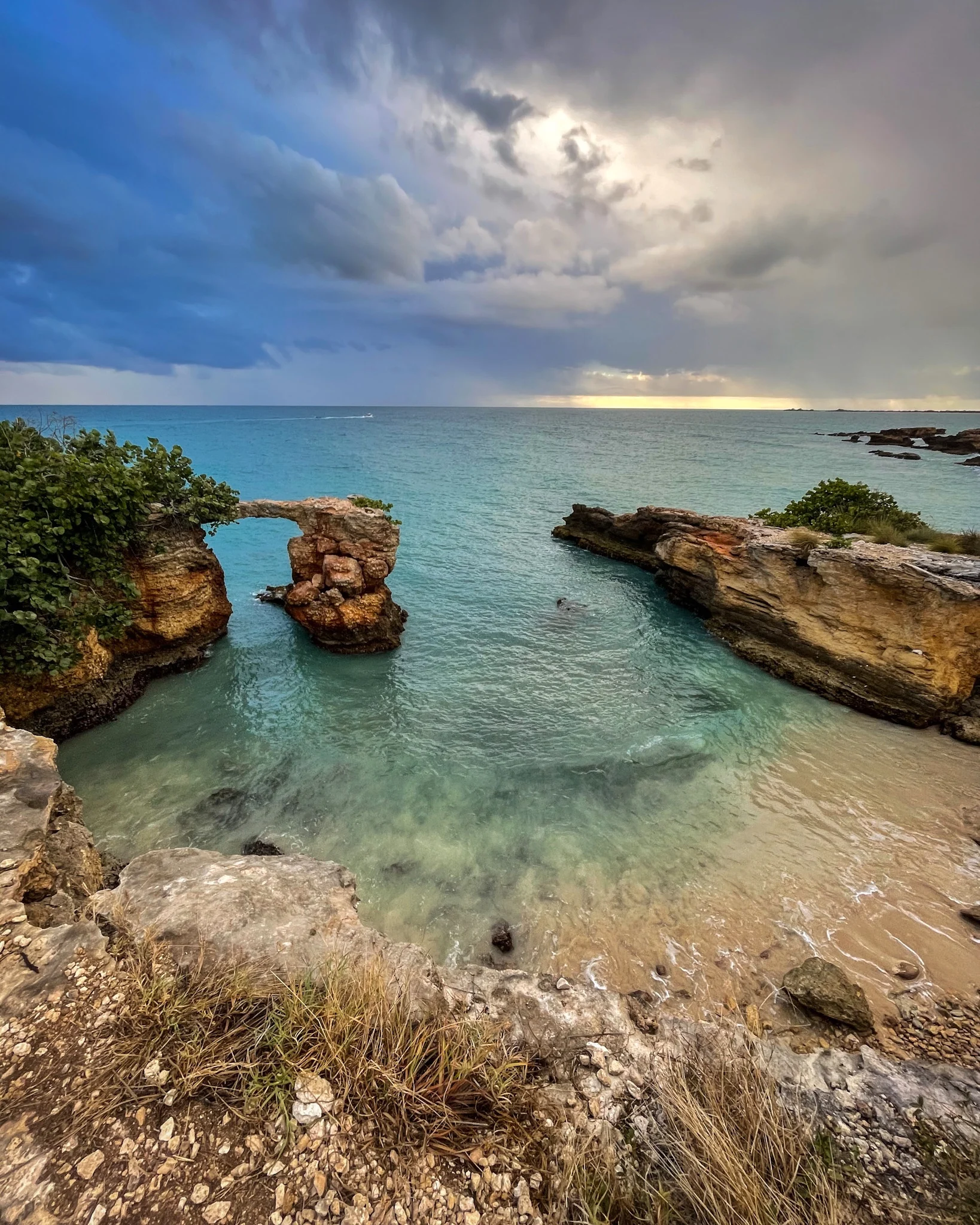 Puente de Piedra de Cabo rojo