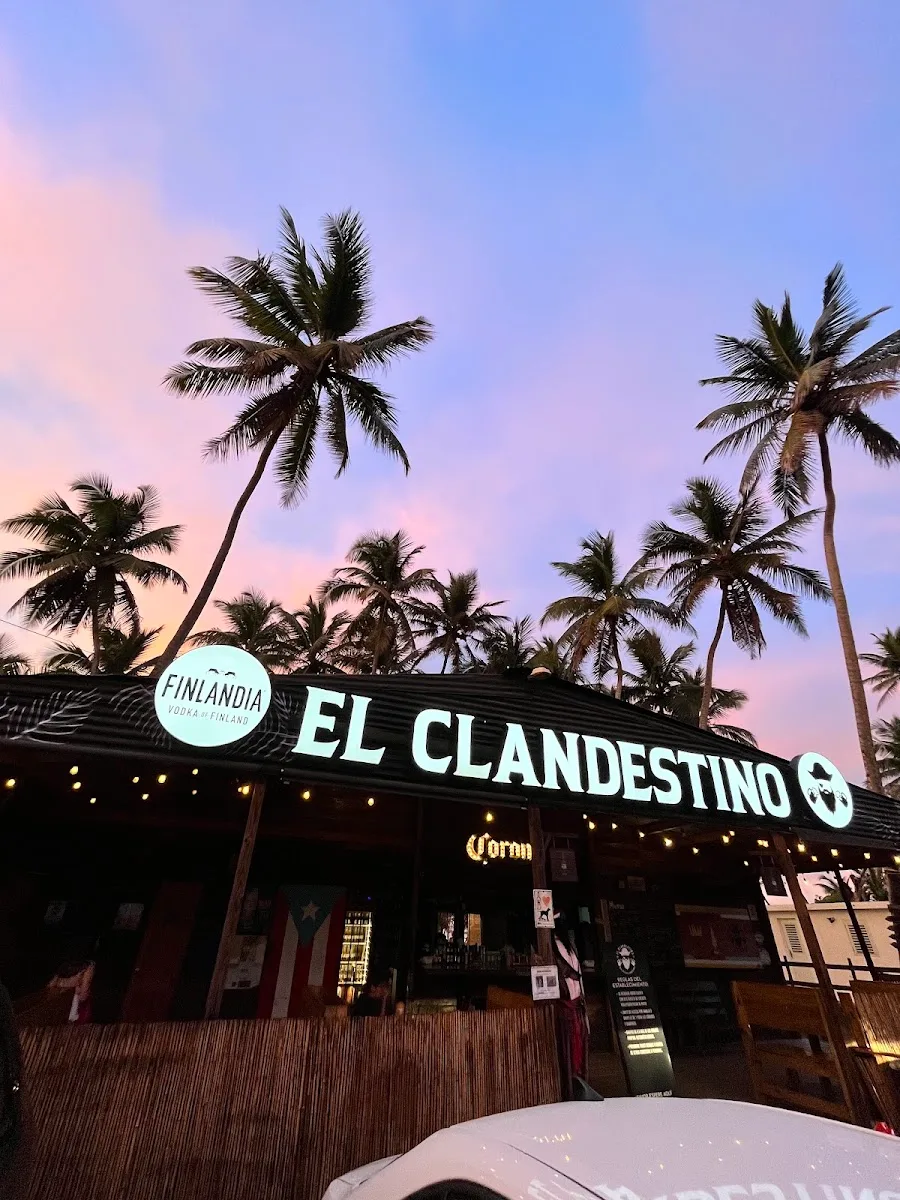 El Clandestino en Arecibo