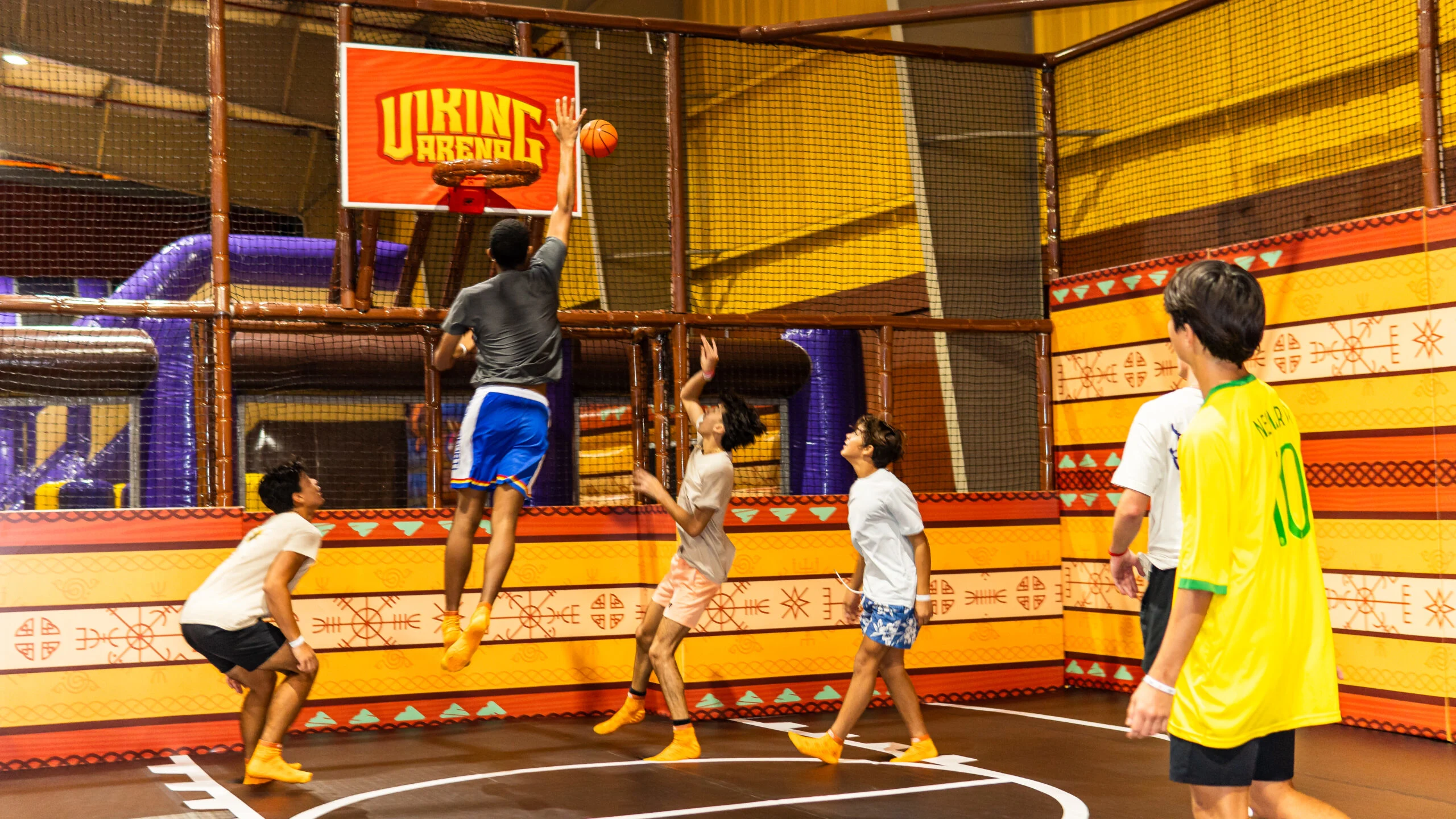 viking-arena-se-expande-a-carolina-con-28-atracciones-bajo-techo