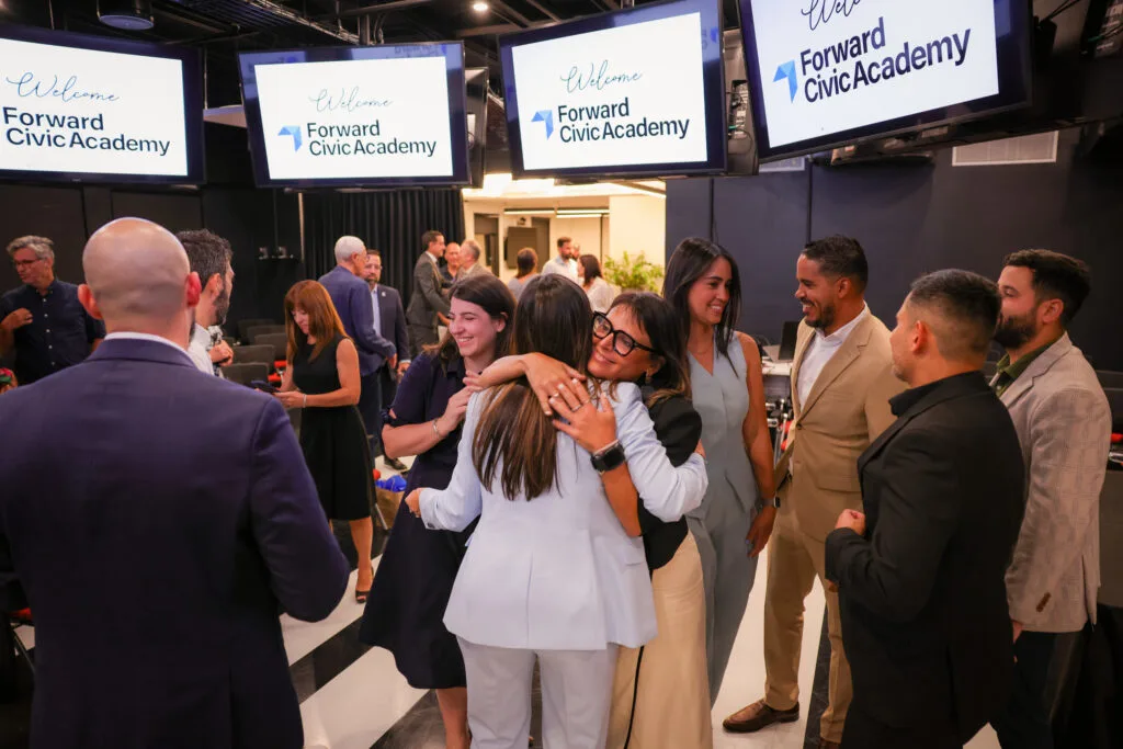 Forward Civic Academy impulsa el diálogo como herramienta de cambio