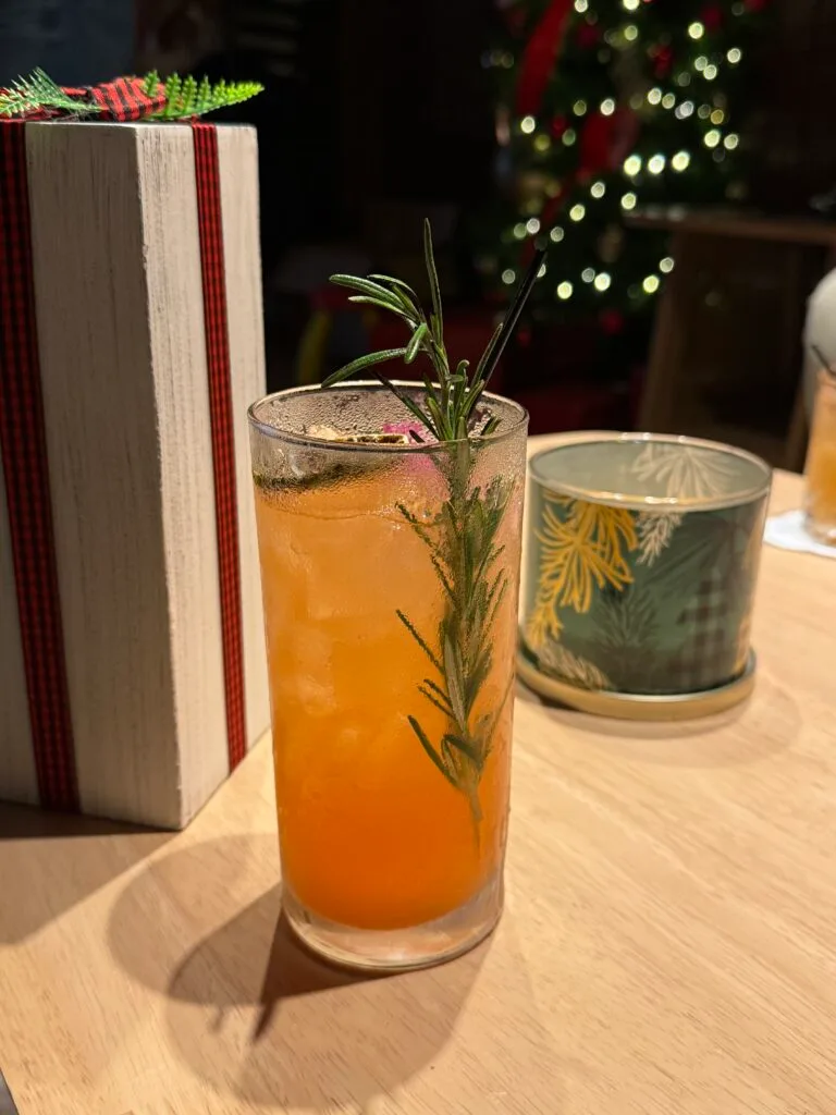 Sazón de Diciembre: el restaurante barranquiteño donde todo el año es Navidad
