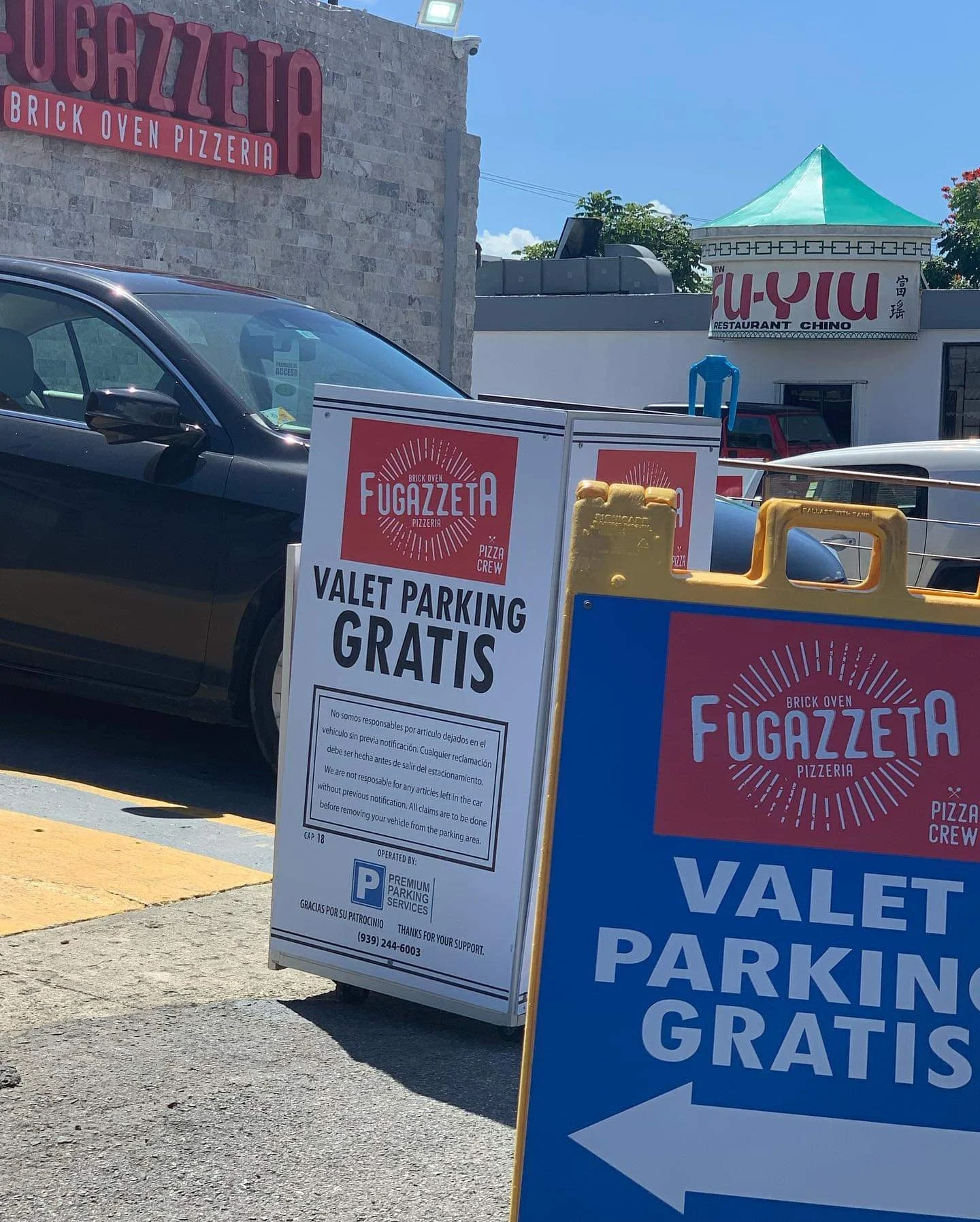 Google owner photo. Attribution: Fugazzetta Brick Oven Pizza (https://maps.google.com/maps/contrib/114907834336916793463)