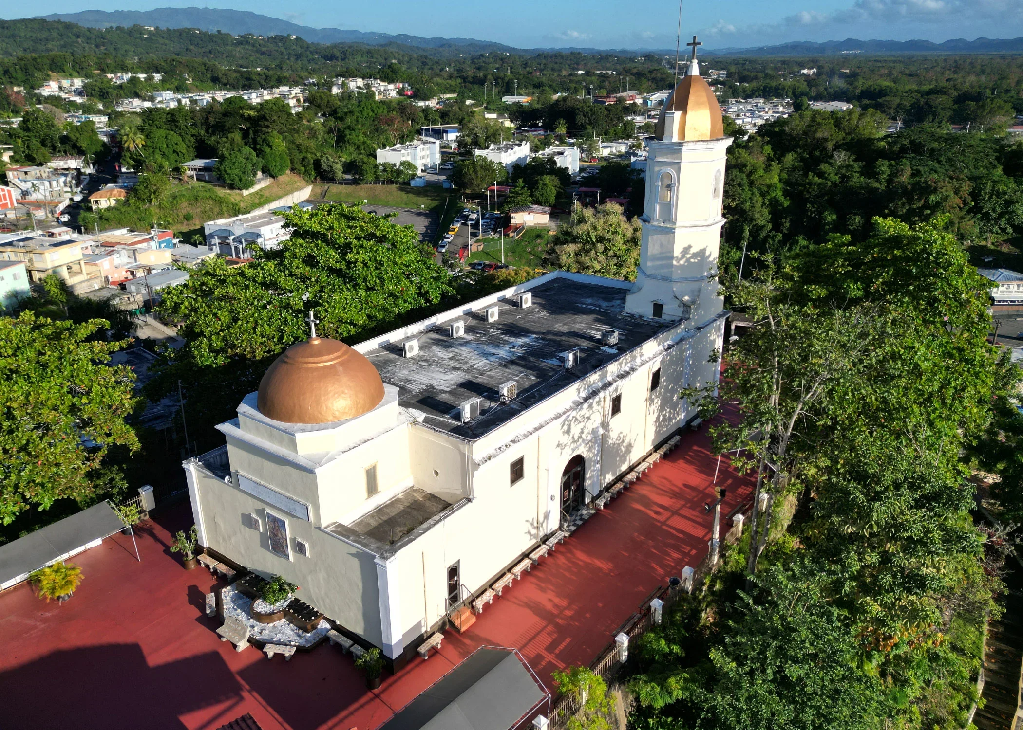 Basilica Menor Santuario Hormigueros