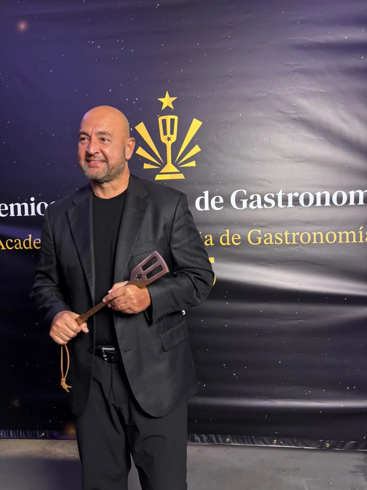 Mario Pagán con su Espatula