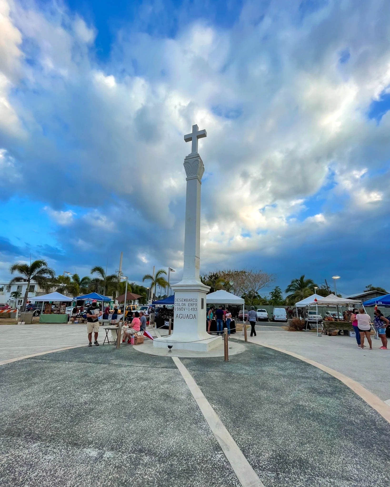 Cruz de Colón en Aguada