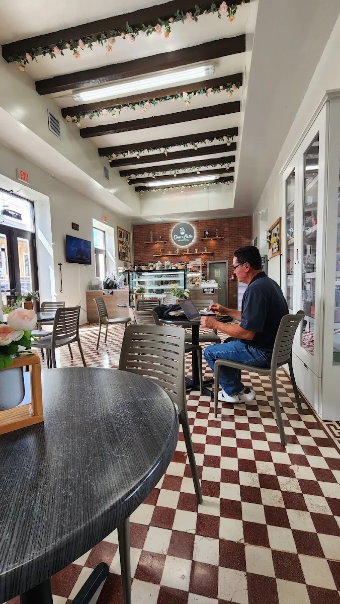 One Bite Dessert & Coffee Shop en Coamo