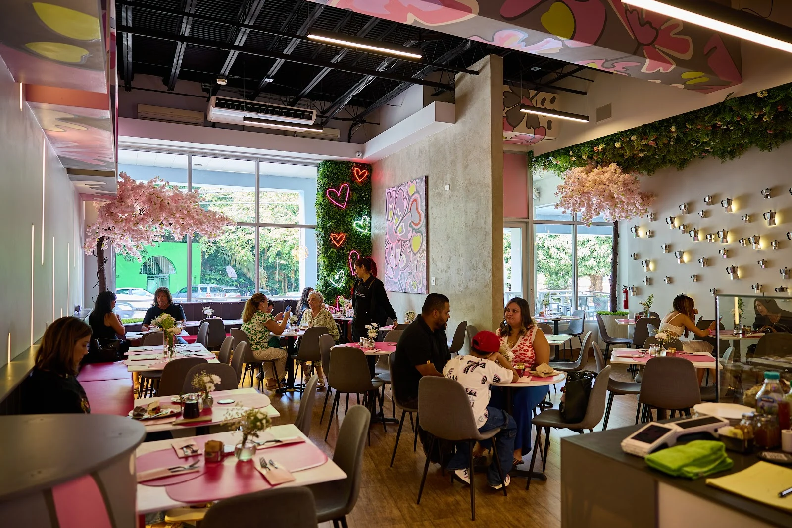 Google owner photo. Attribution: The Love is Sweet Restaurant (https://maps.google.com/maps/contrib/116156217249491928895)