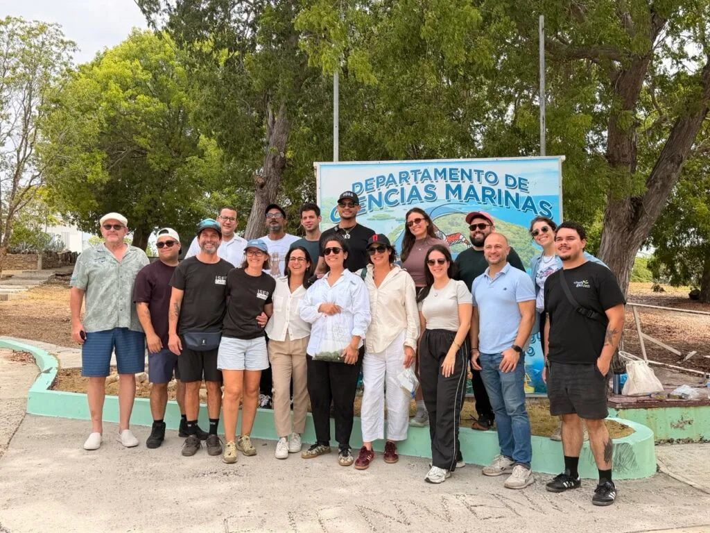 Nace una alianza que lleva las algas marinas boricuas a las cocinas de los chefs