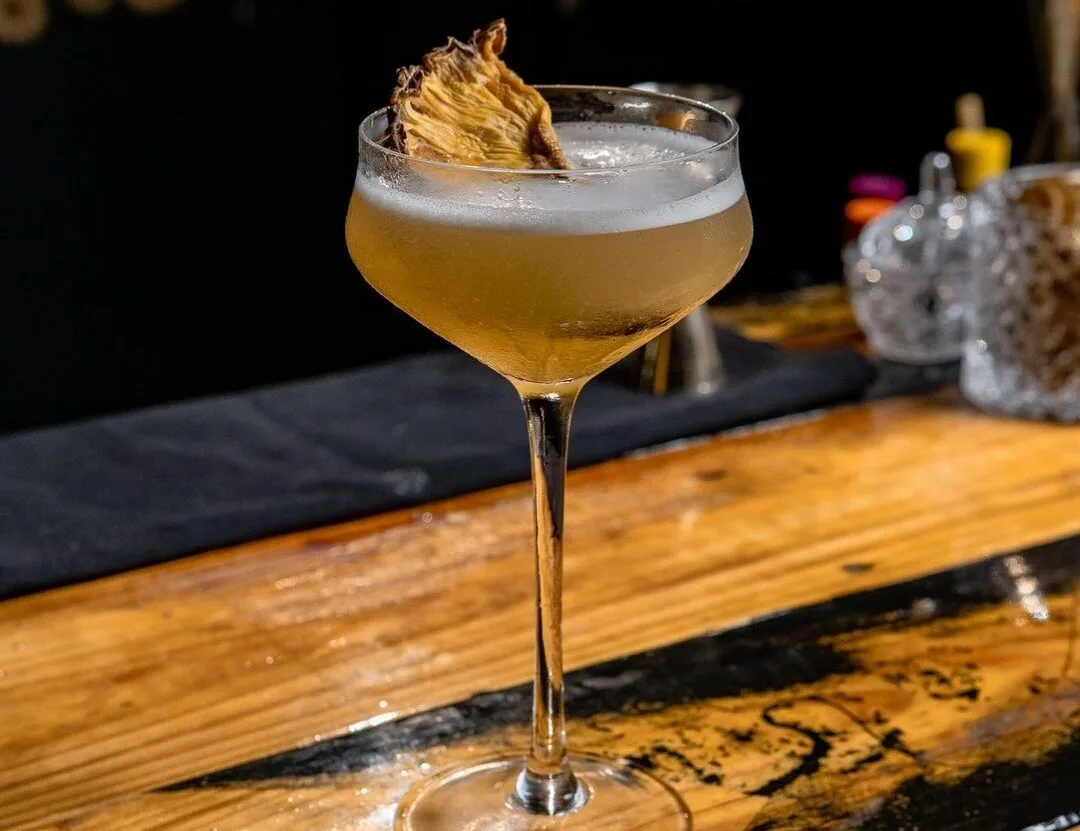 Colmena Bar