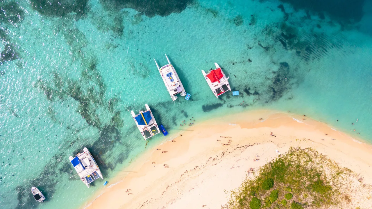 como-reservar-tu-proximo-tour-de-snorkeling-a-vieques-culebra-e-icacos
