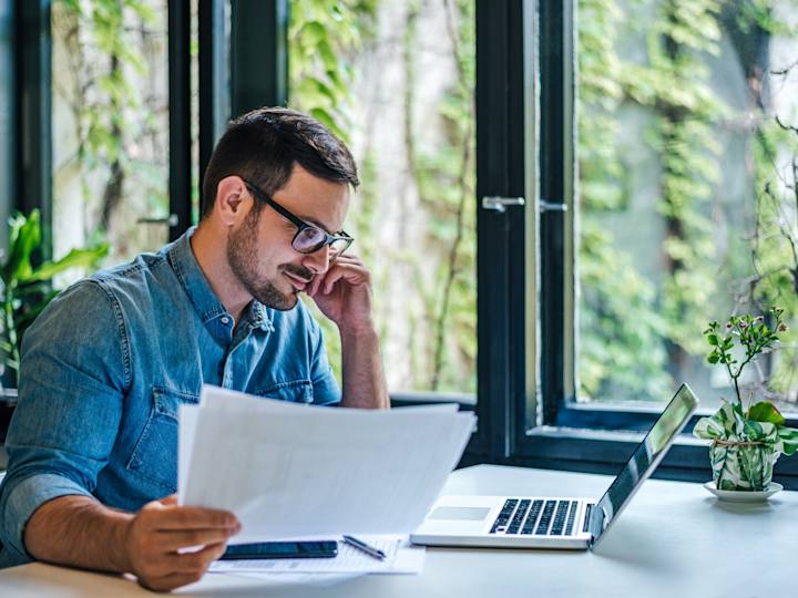 Din guide til at lave et godt jobopslag, der kan tiltrække de rigtige ansøgere