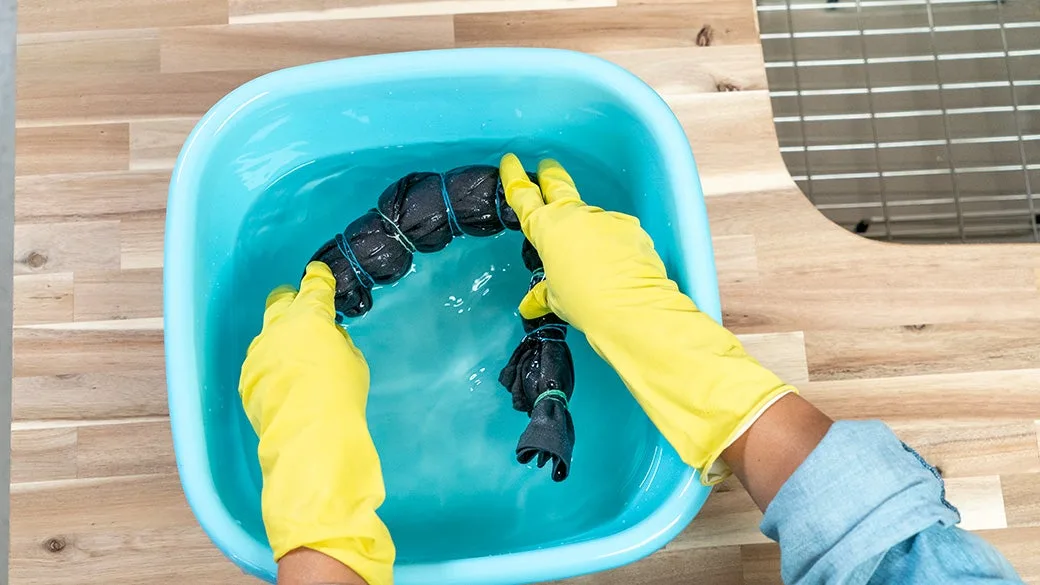 How to Tie Dye with Bleach Clorox®