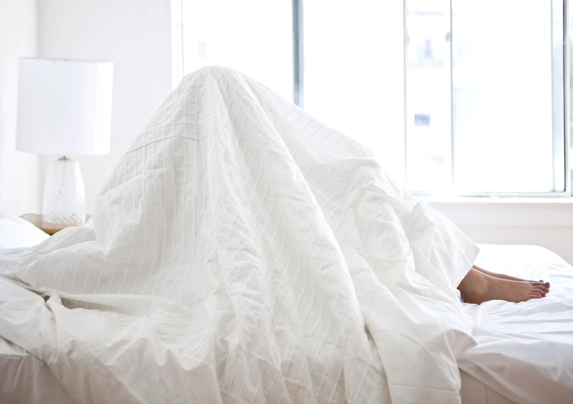 How to Wash and Bleach a Comforter Clorox®