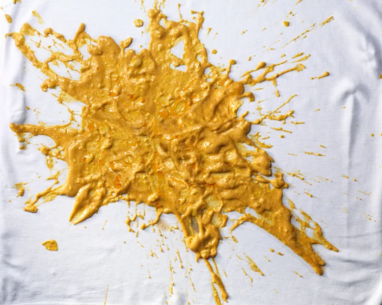 How to Remove Curry Stains From Clothes Clorox®