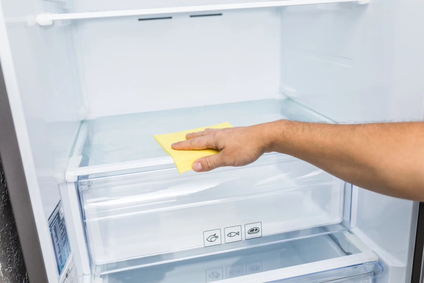 How to Clean a Refrigerator Clorox®