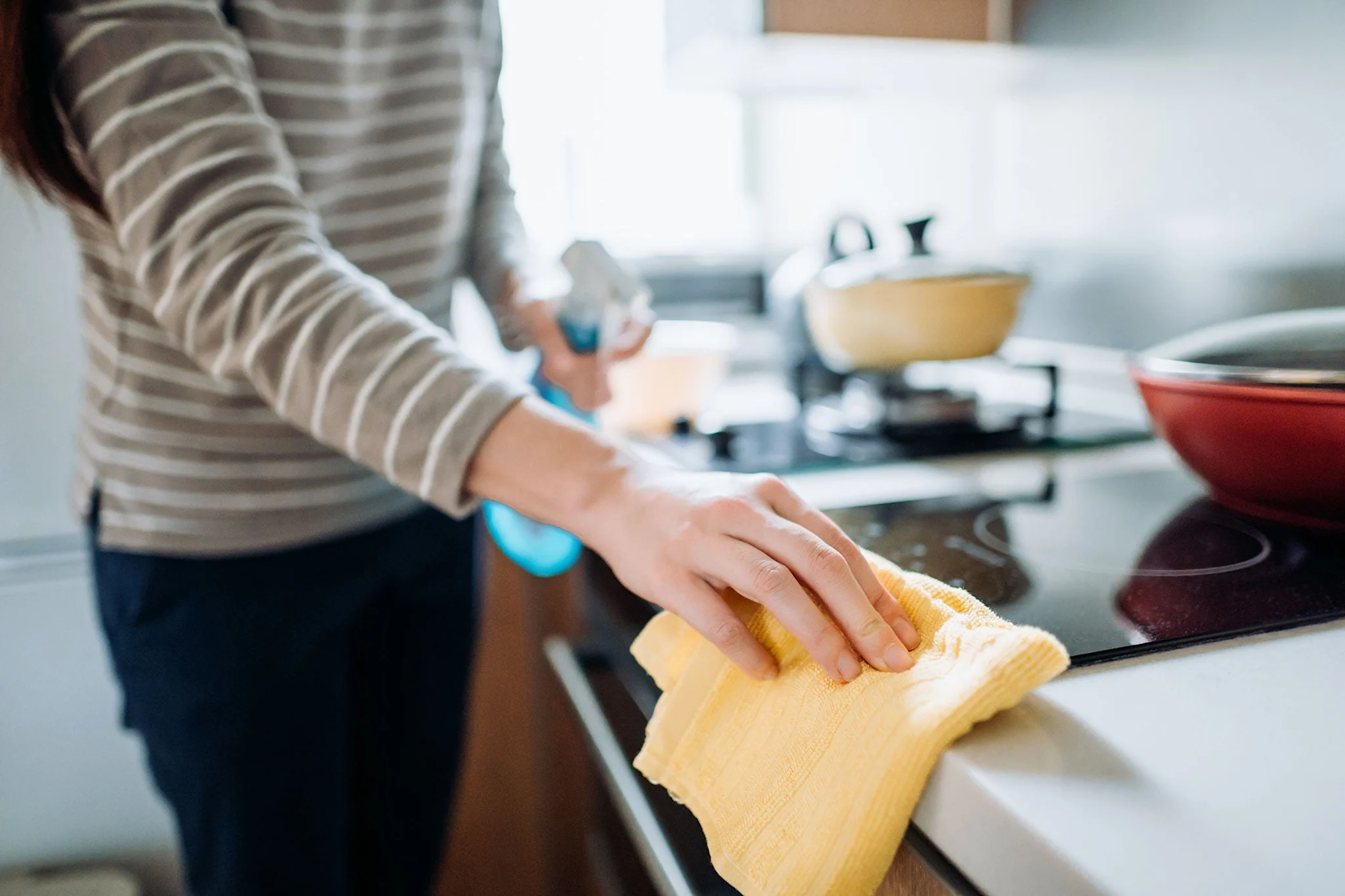 How To Disinfect Your Kitchen Clorox®