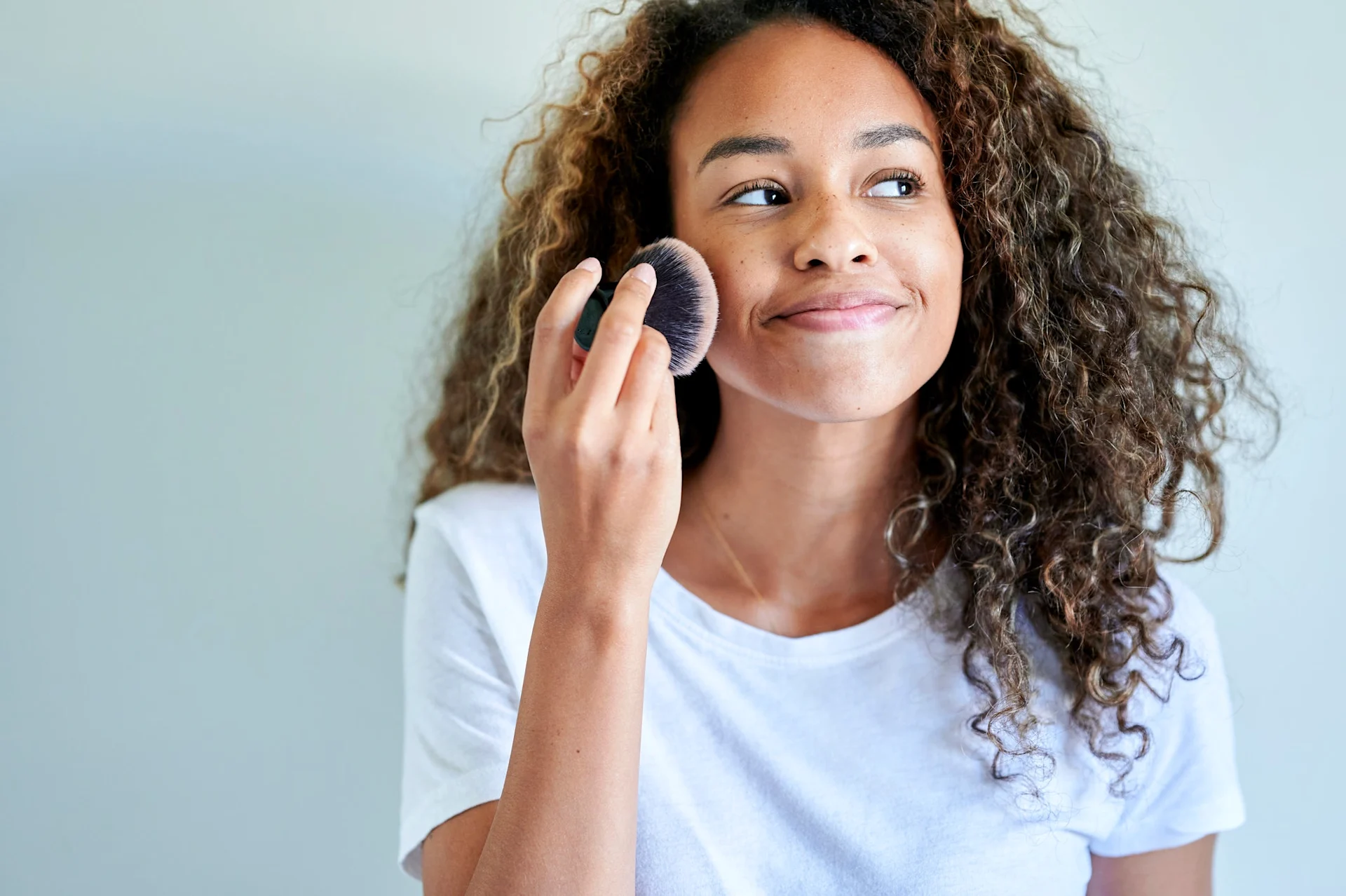 How to Get Foundation Out of Clothes | Clorox™