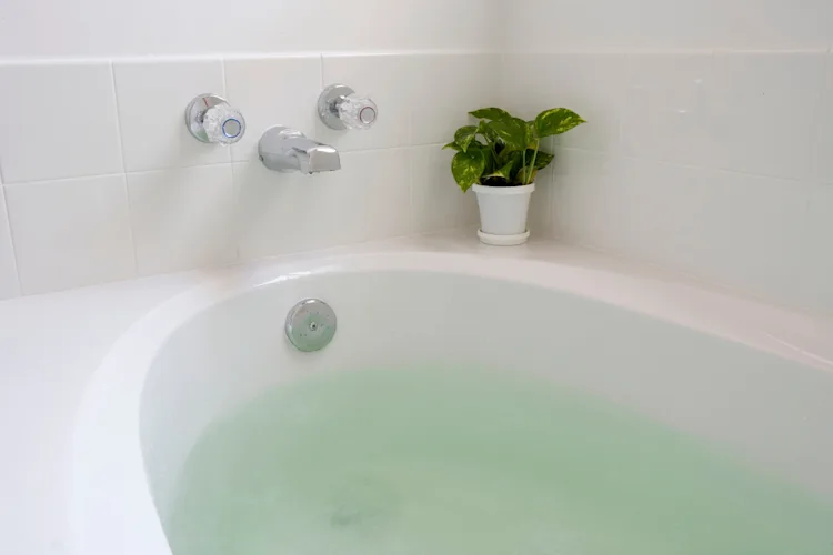 Can You Put Bleach in Your Bath Water? Clorox®