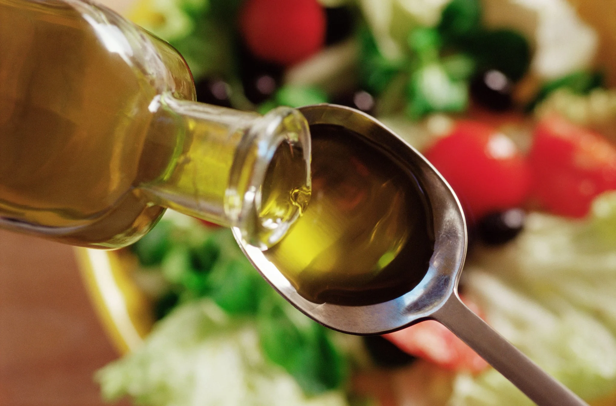How to Get Olive Oil Stains Out of Clothes Clorox®