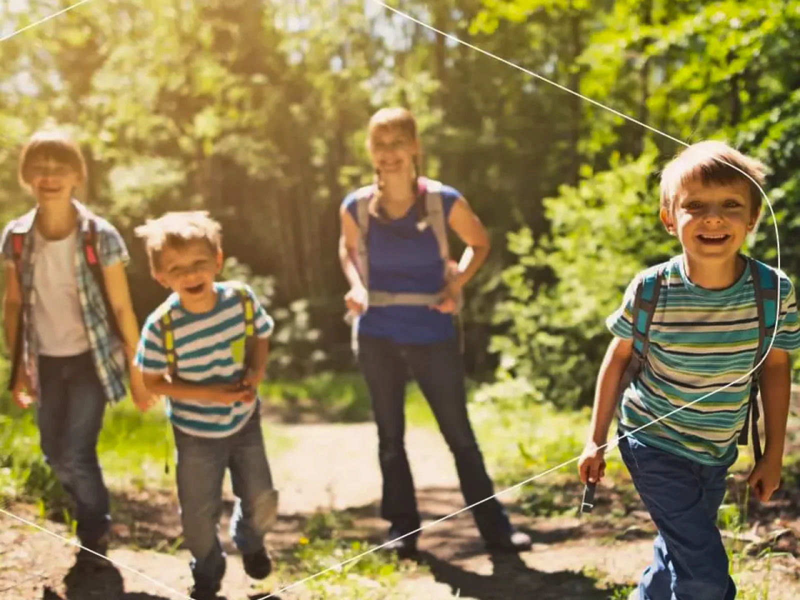 kids mom hiking