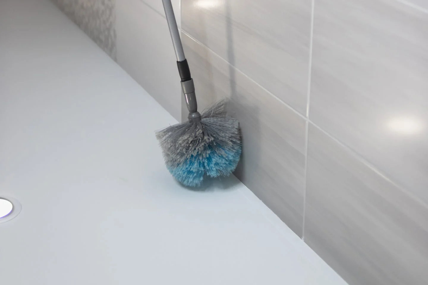 How to Clean Baseboards Clorox®