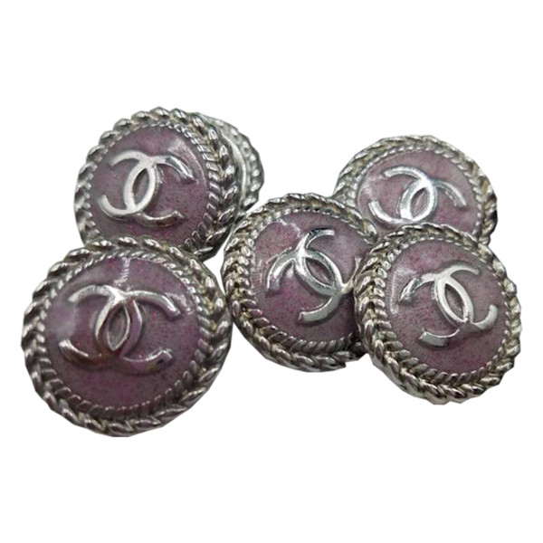 エレガント【CHANEL】コメットモチーフが素敵 CCマーク Chanel - Designer Button CC Symbol | Story + Rain
