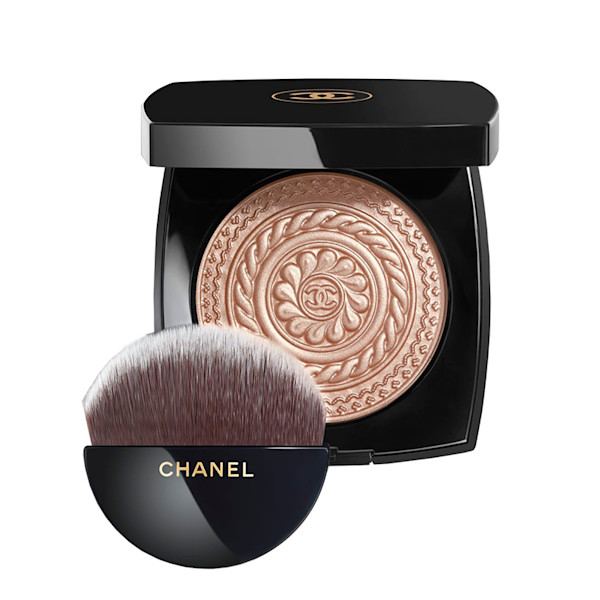 Chanel - Éclat Magnétique de Chanel | Story + Rain