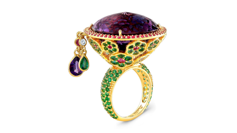 Buddha Mama - Ring in 20kt Gold with Amethyst, Emeralds, and Sapphires ...