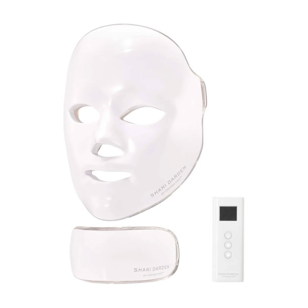 Shani darden by de  esse pro led light mask