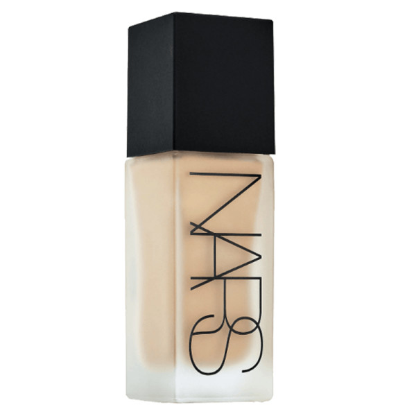 Nars all day luminous weightless foundation