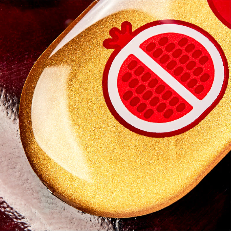 EF_boxinfo_stickers_material_Self-Adhesive Domed Vinyl-gold1