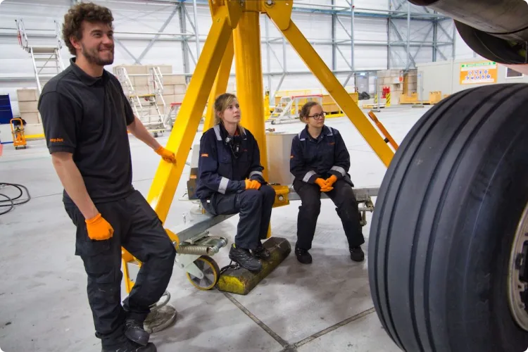 easyJet apprenticeships what we look for
