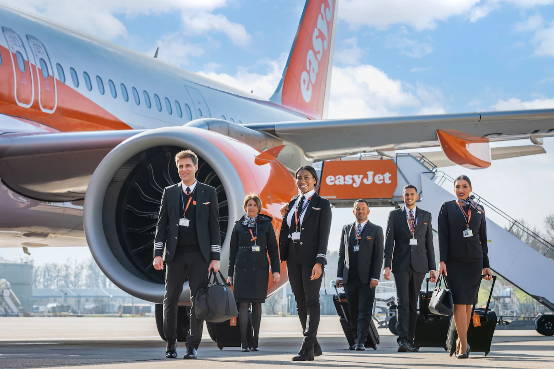 easyJet pilots cabin crew