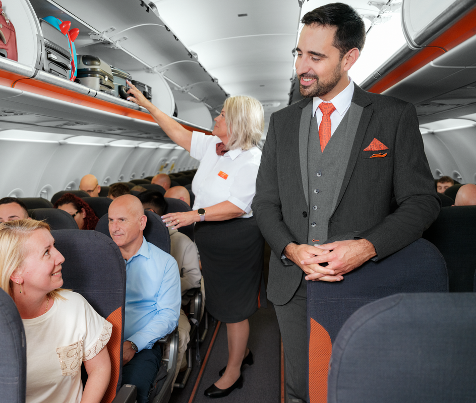 EasyJet cabin crew briefing