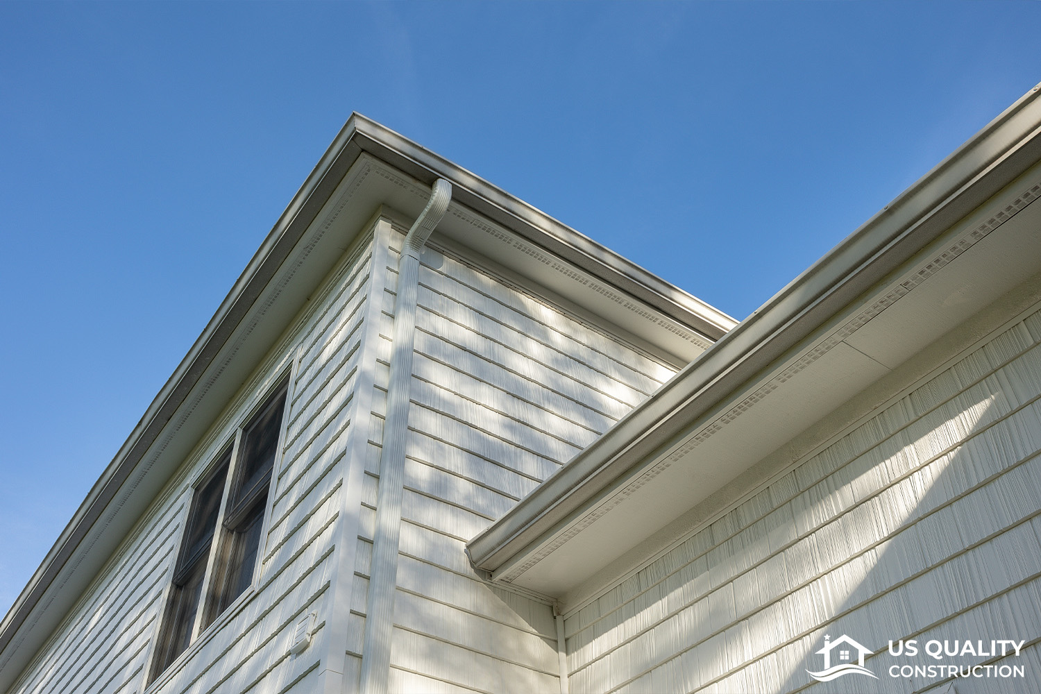 Siding Replacement, Deck Rebuild, and New Screened-In Porch