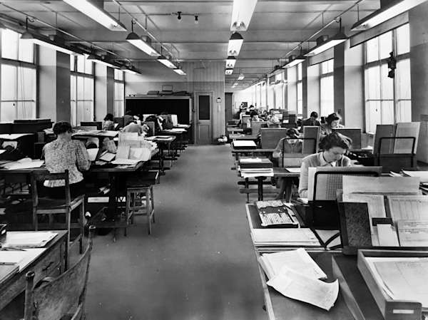 Profession: drawing clerk