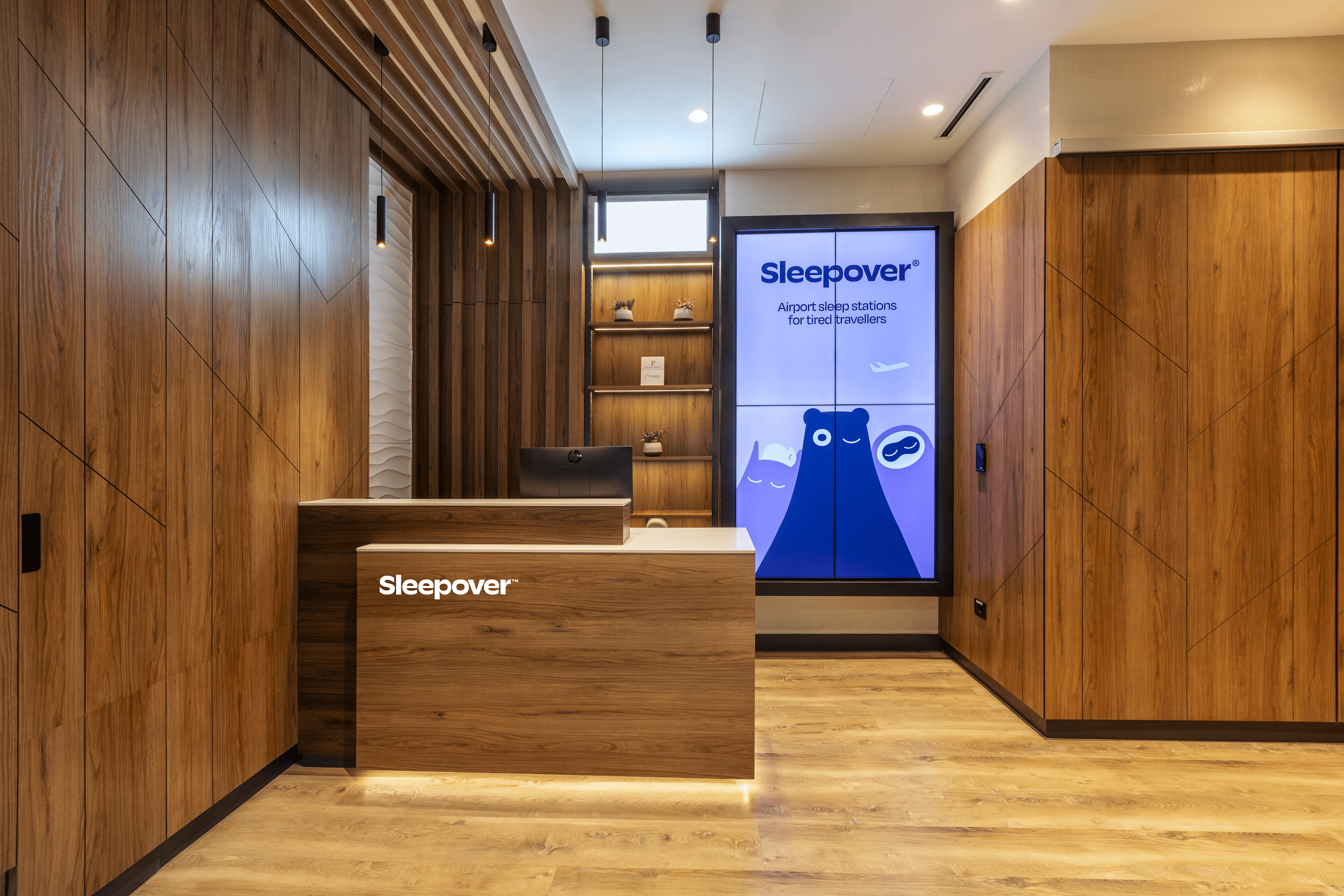 Sleepover Lima, Reception area