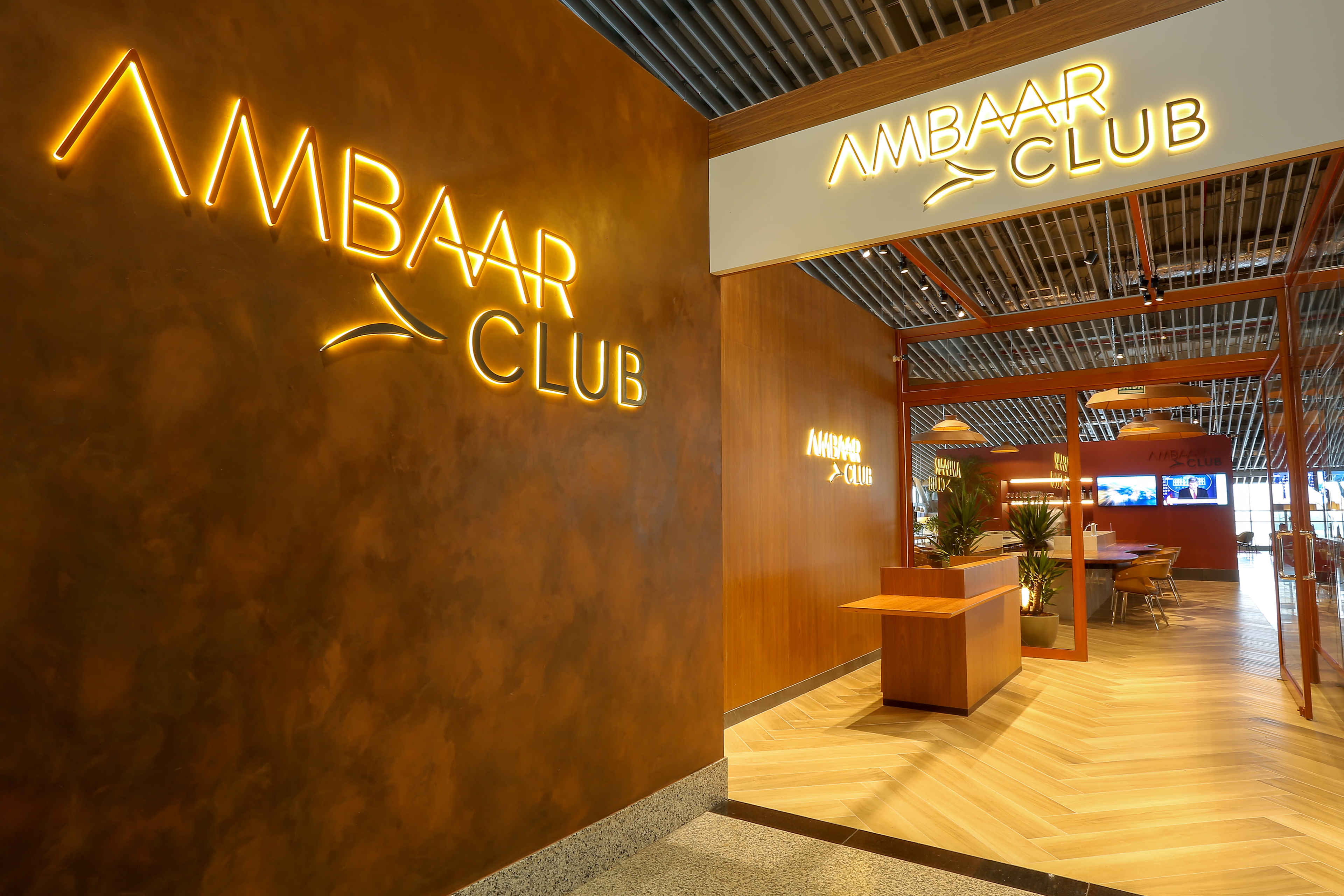 Ambaar club entrance at POA airport