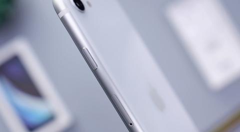 iPhone SE 第2世代はいつまで使えるか解説【今から購入するメリットは？】