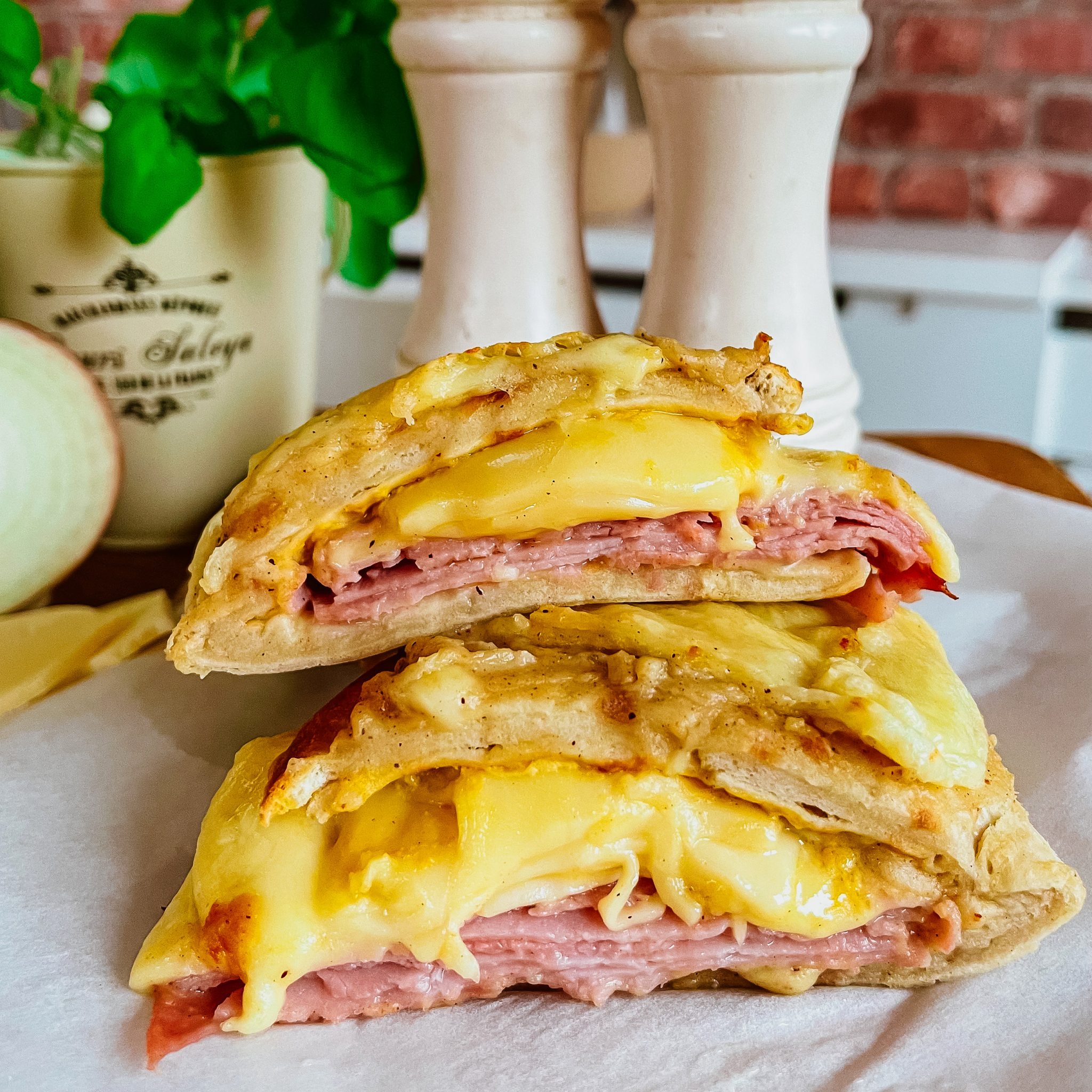 Classic Croque Monsieur Brunch Recipe | Deli Kitchen