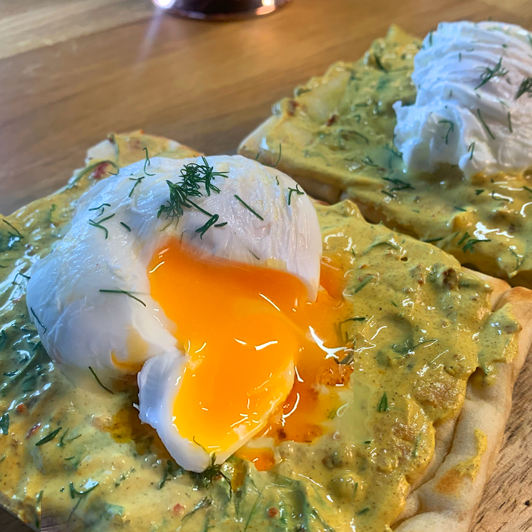 Simple Persian Eggs Breakfast Recipe | Deli Kitchen